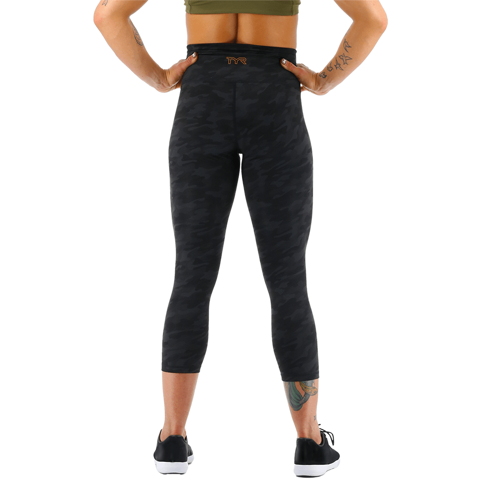 TYR GYM Women’s High Rise Camo Blackout 3/4 Leggings 6 TYR GYM Women’s High Rise Camo Blackout 3/4 Leggings - Image 4